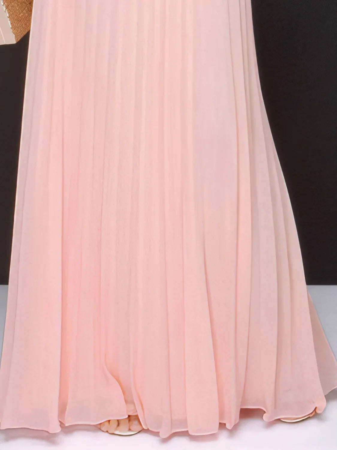 Hazel Blues® | Pleated Sleeveless Maxi Cami Dress
