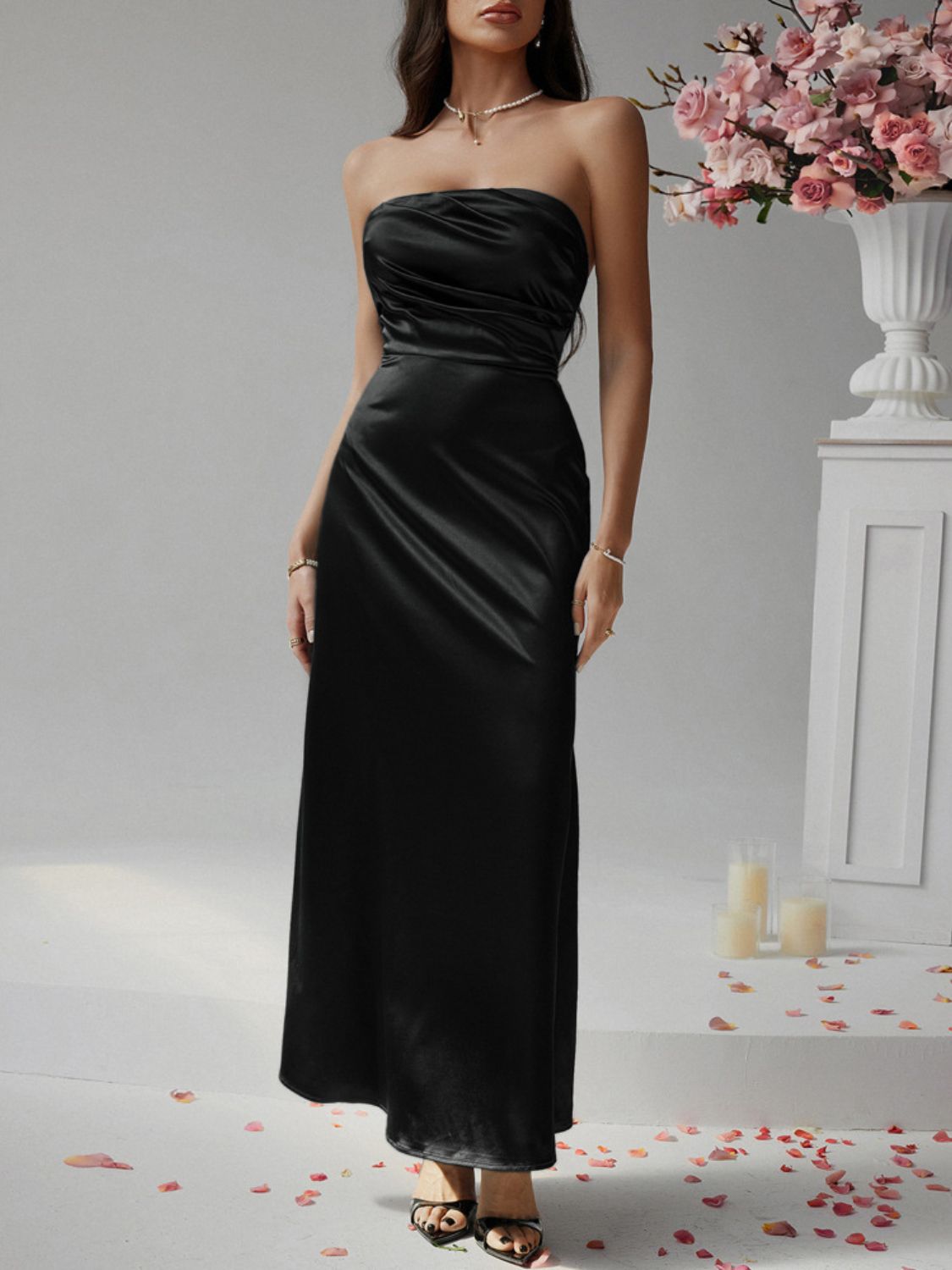 Hazel Blues® | Devine Ruched Tube Maxi Dress