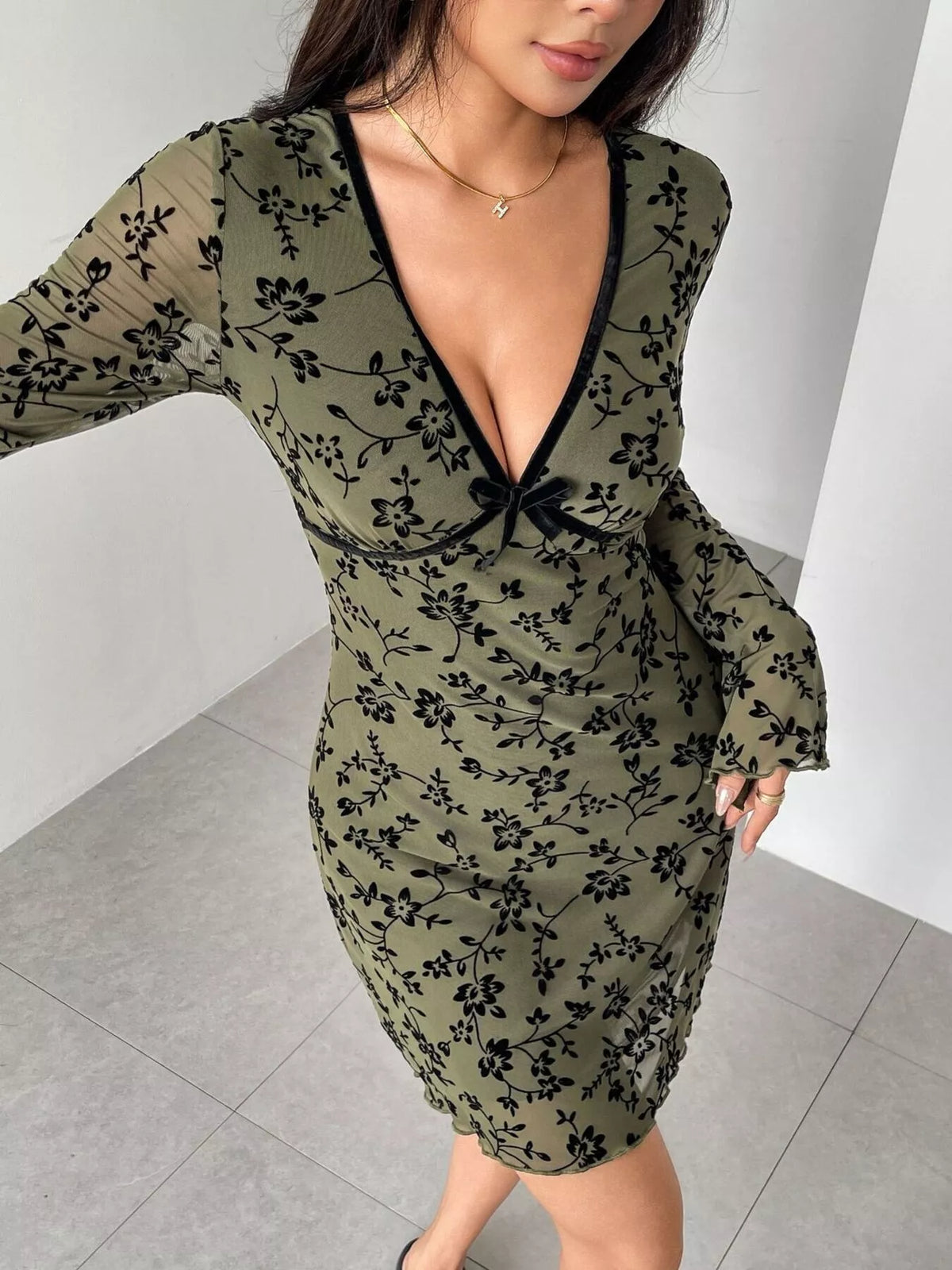Hazel Blues® | Floral Print Flare Sleeve Mini Dress