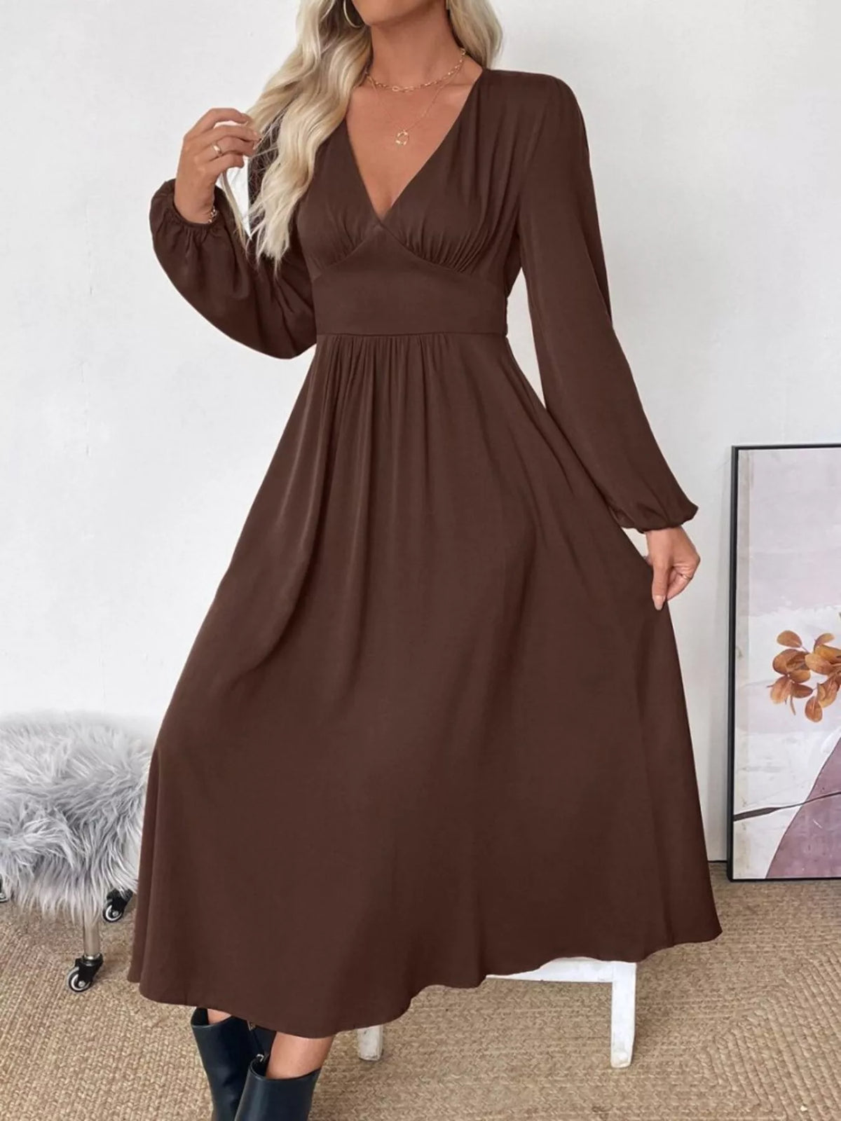 Hazel Blues® | V-Neck Balloon Sleeve Midi Dress