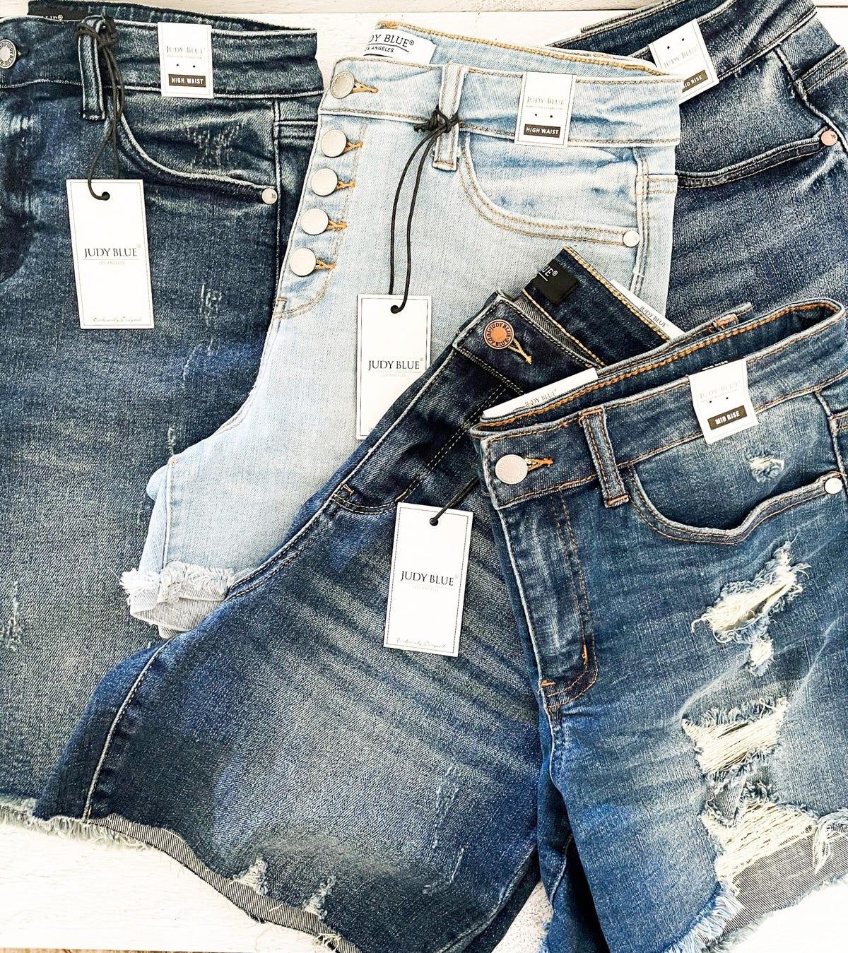 Hazel Blues® | JUDY BLUE MYSTERY SHORTS