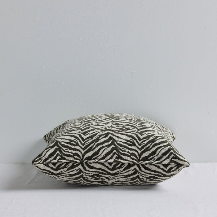 TIGER CUSHION - HOME DECORATION - 03