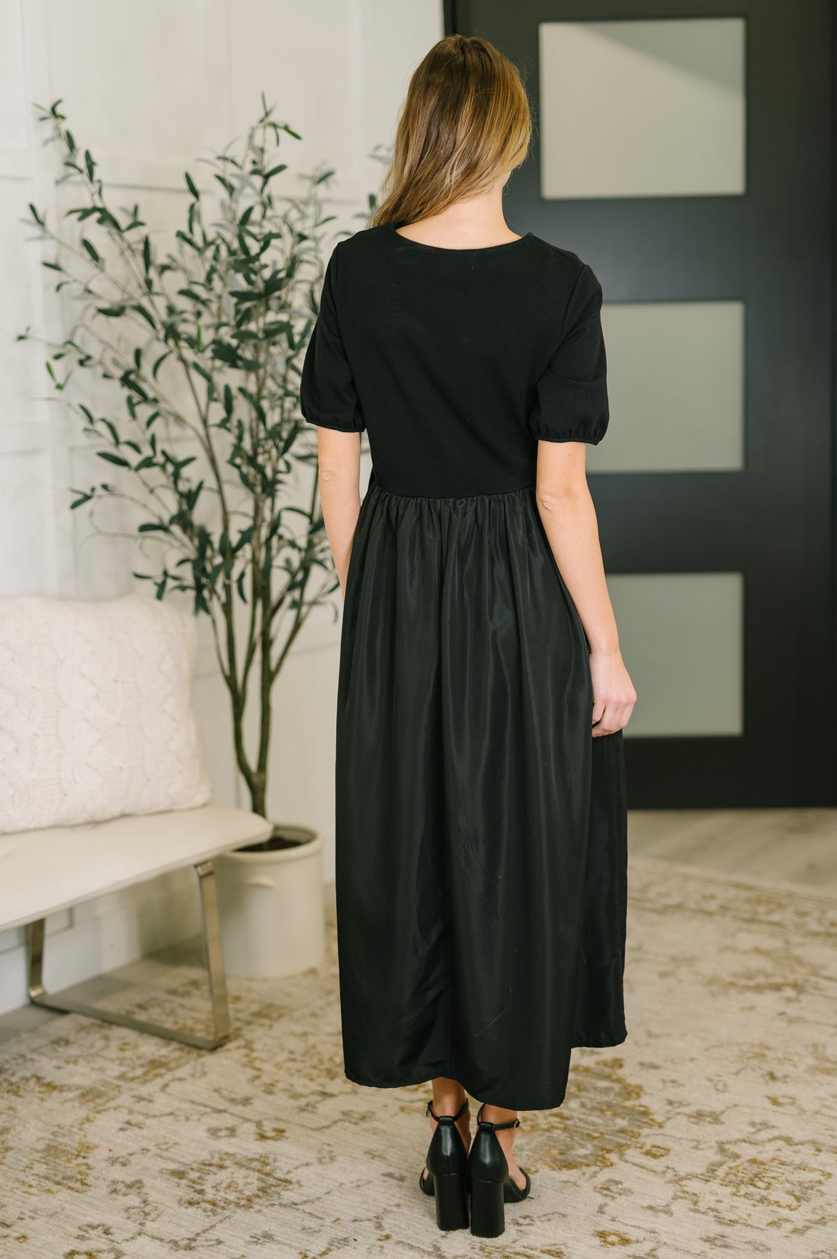 Hazel Blues® |  Contrast Charm Midi Black Dress