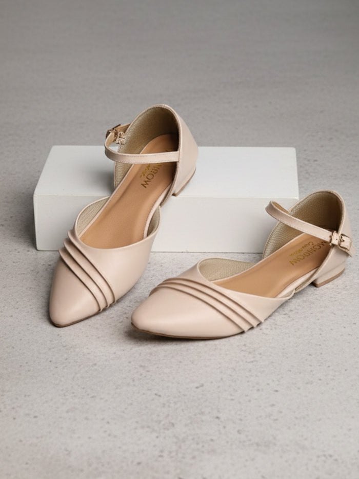 Evara Cream Flats
