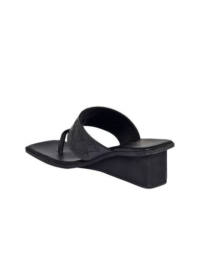 Izumi Black Heel